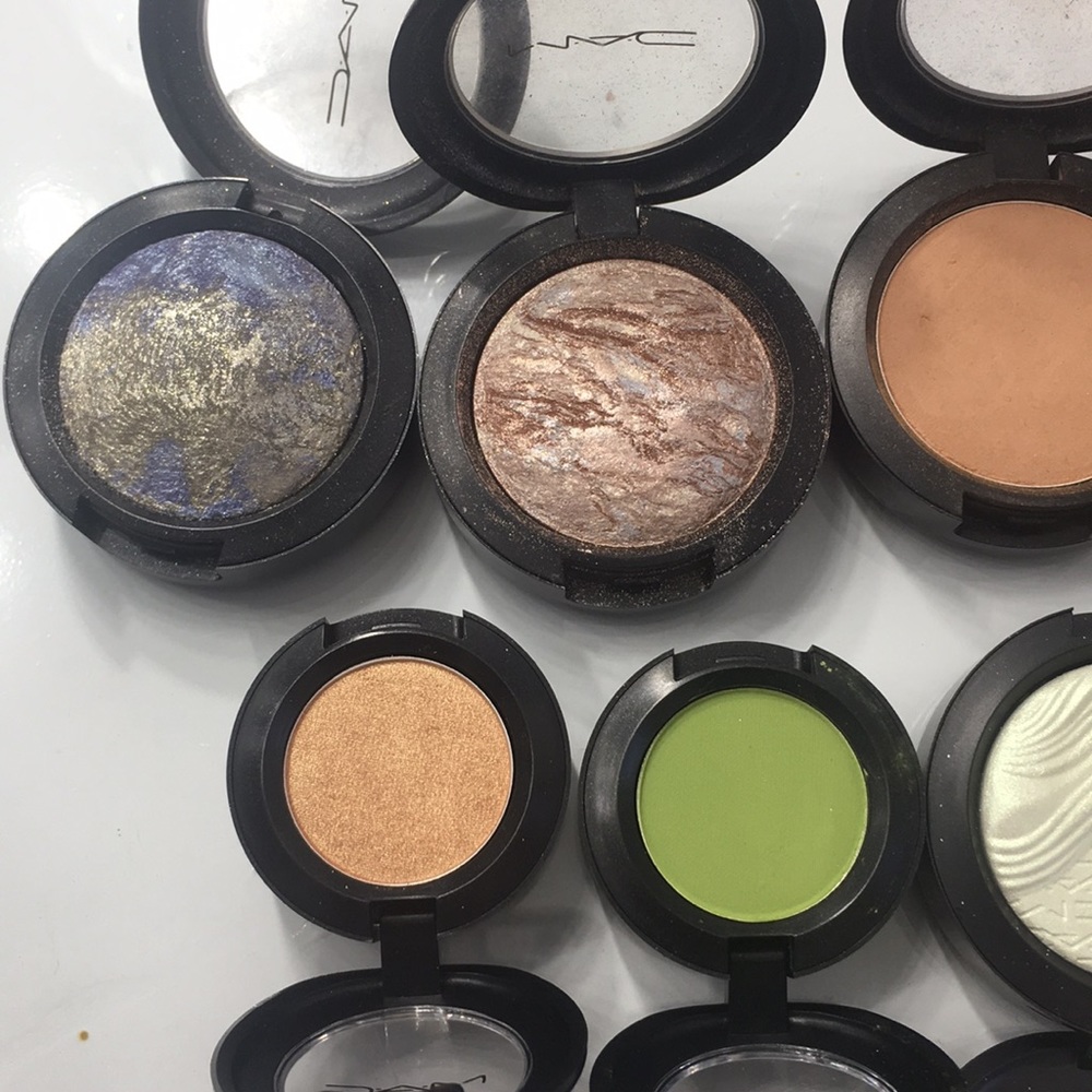 Mac eyeshadows - Picture 3 of 5
